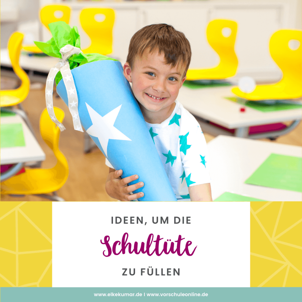 Junge hält eine Schultüte im Arm