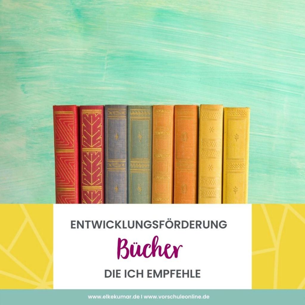 Bild ist ein Beitragsbild und zeigt verschiedene farbige Bücher